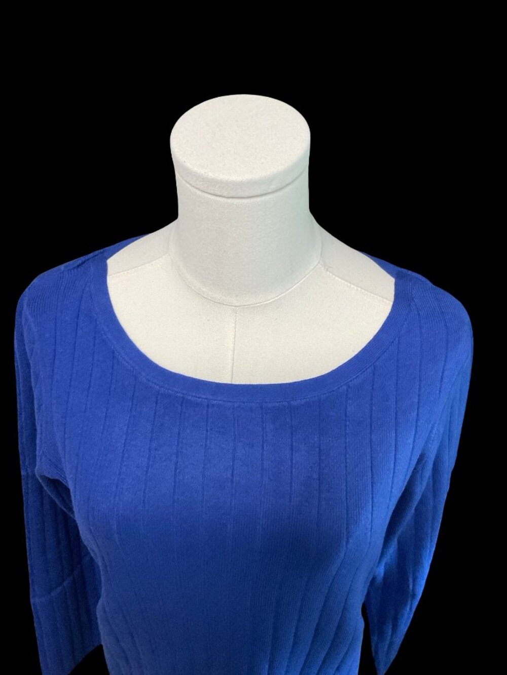 Blue Ribbed Knit Sweater - Picture 4 of 4